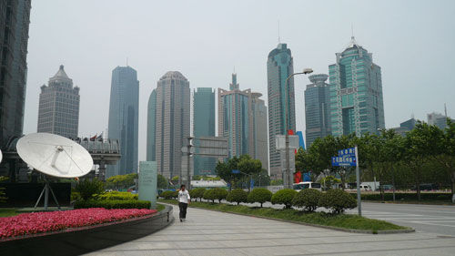 从东莞风岗雁田到东莞市南城区胜和路12号金