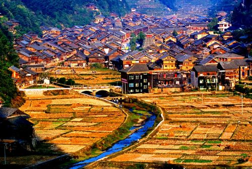 肇兴侗寨,Zhaoxing Dong village英语短句,例句大全