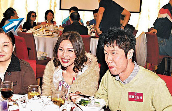 vivian的父亲许兆恒,主要从事贸易生意