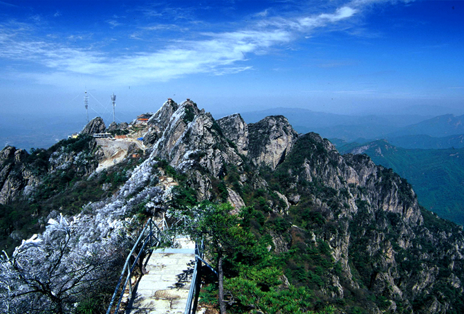 洛阳老君山