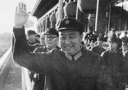 锋队\而化名称华国锋