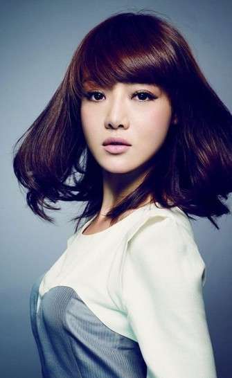 个人资料   姓名:邓家佳   别名:邓嘉   国籍:中国   民族:汉族